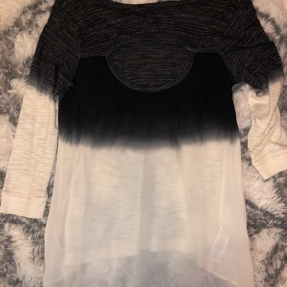 Top - Picture 3 of 3